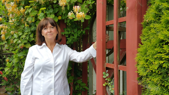 jane-kennard-circles-within-circles-spirit-wisdom-victoria-british-columbia-20150531_142743-700x394